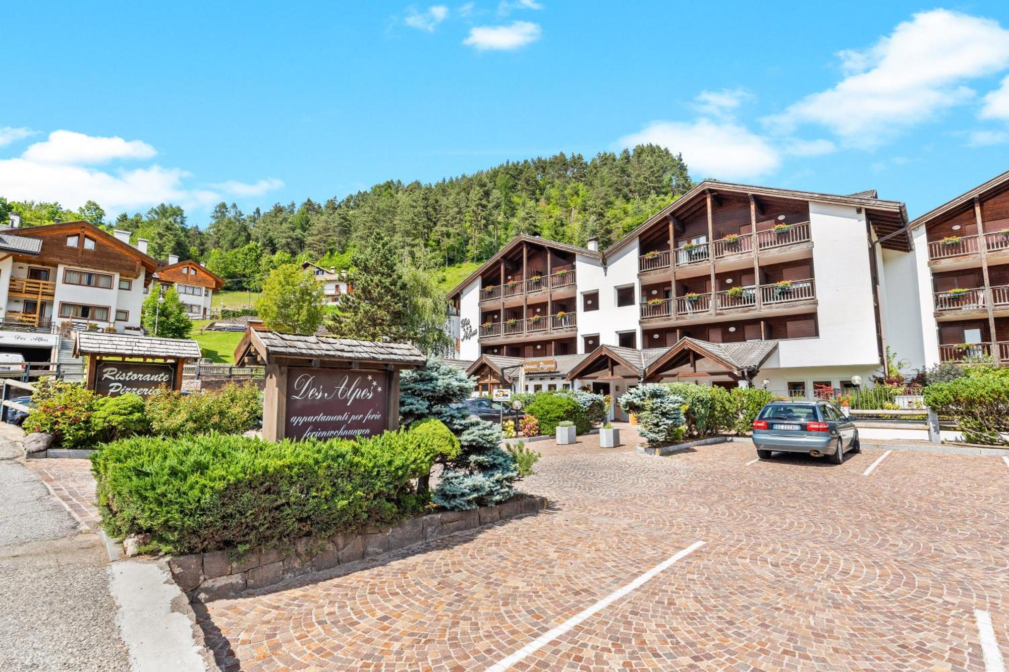 Aparthotel Des Alpes Cavalese Exterior photo